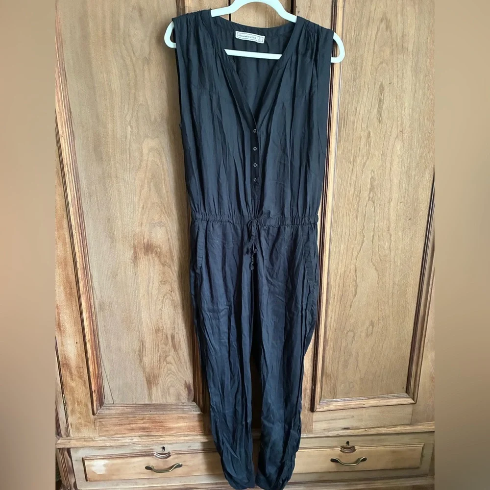 Abercrombie & Fitch Black Sleeveless V-Neck Jumpsuit Drawstring Waist - Picture 2 of 3